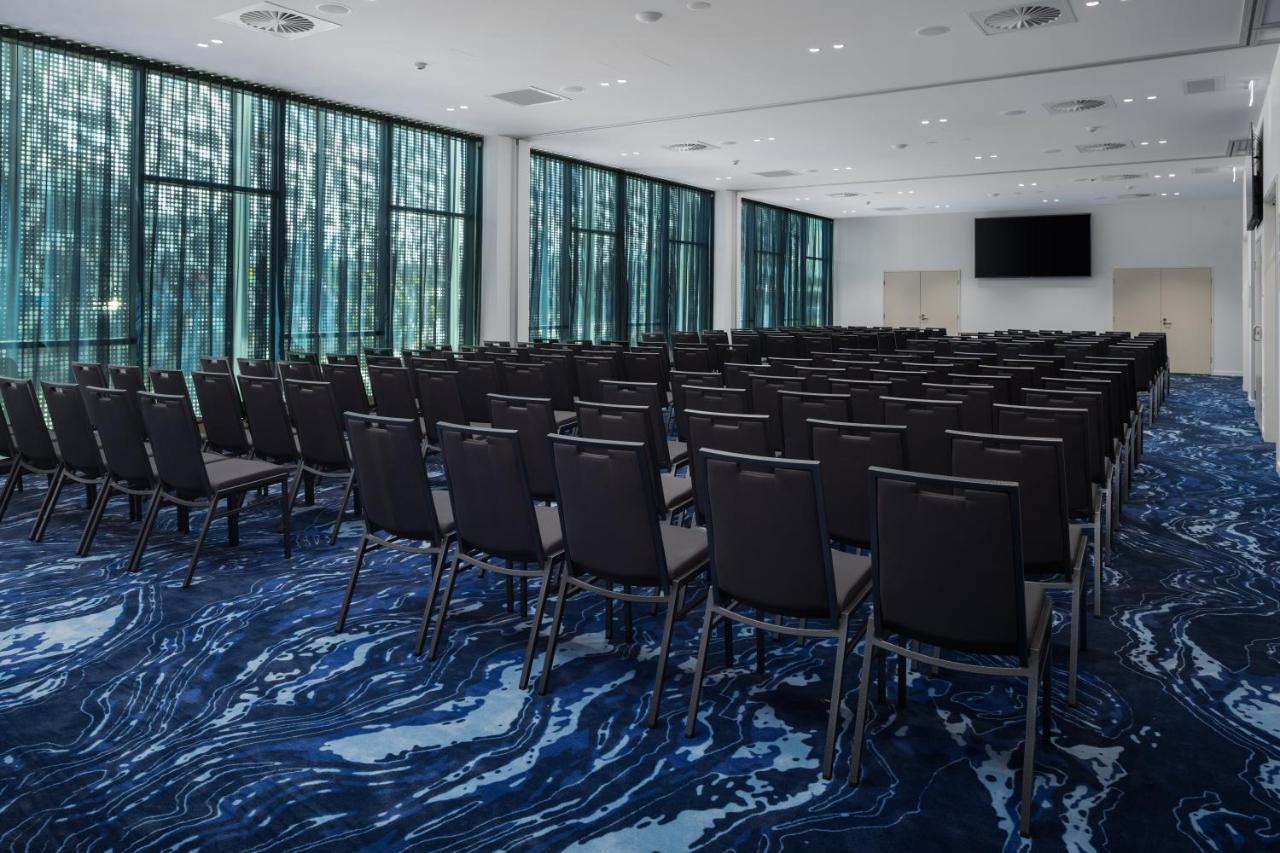 Rydges Gold Coast Airport Hotel Exterior photo